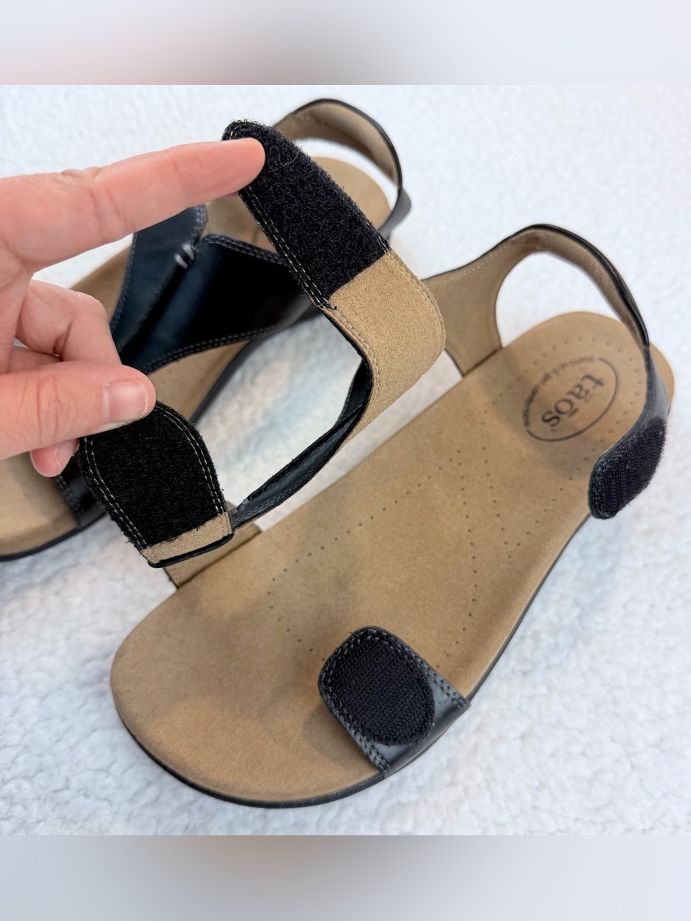 TAOS • Black/Tan Leather Open Toe T‑Strap Comfort Sandals, 9 - Picture 5 of 16